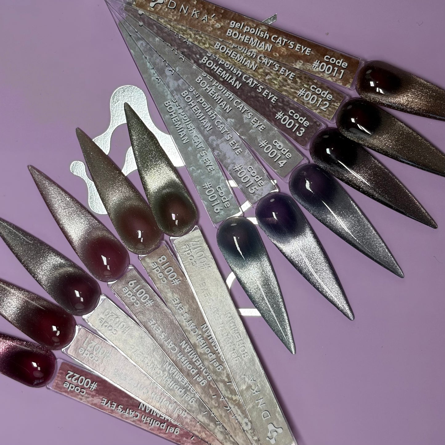 DNKa' Bohemian Cat Eye Gel Polish | Magnetic Gel Colors